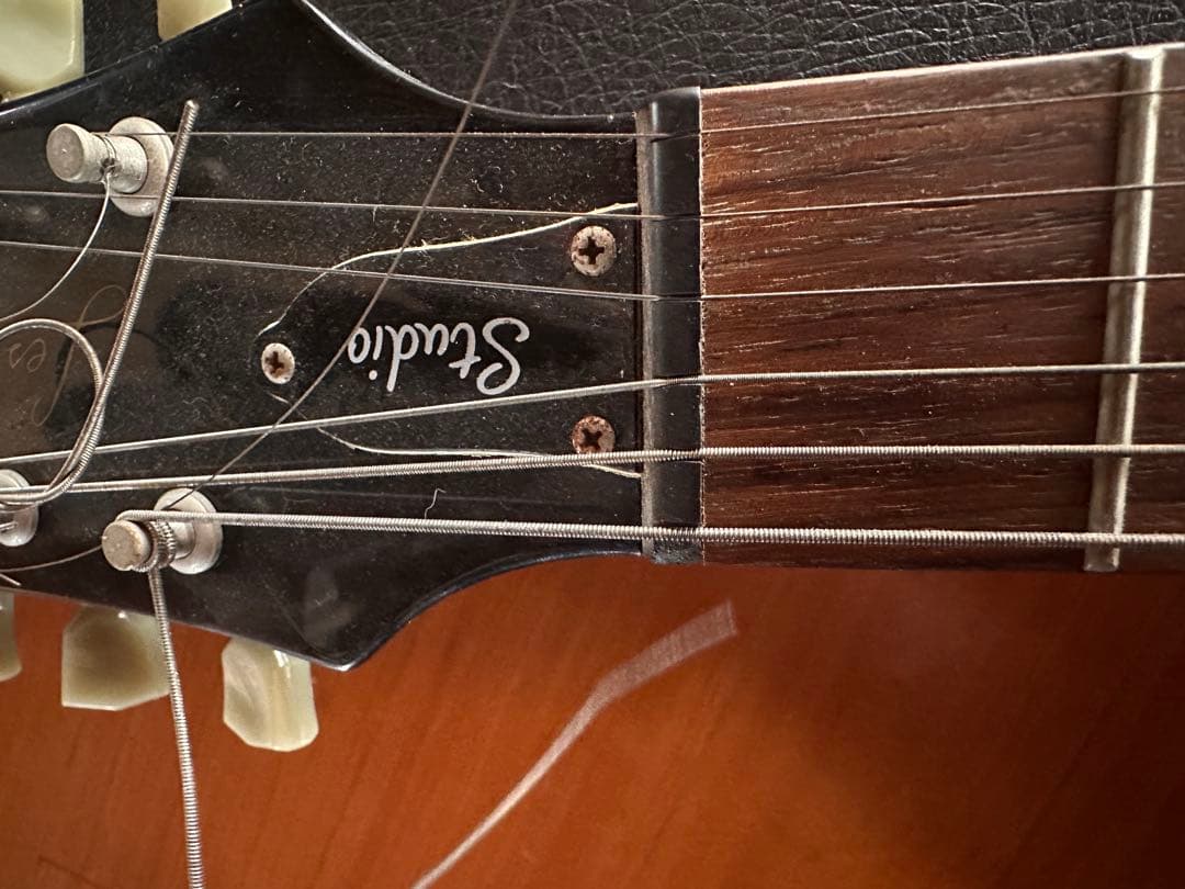 エピフォン　studio ハードケース付き