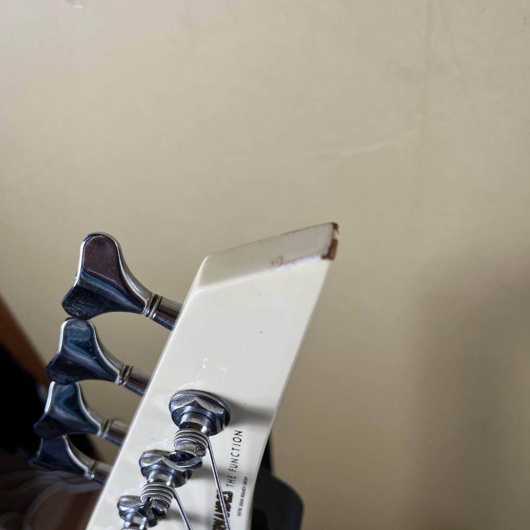 Fernandes BXB-55 1980年代 エクスプローラー Bass