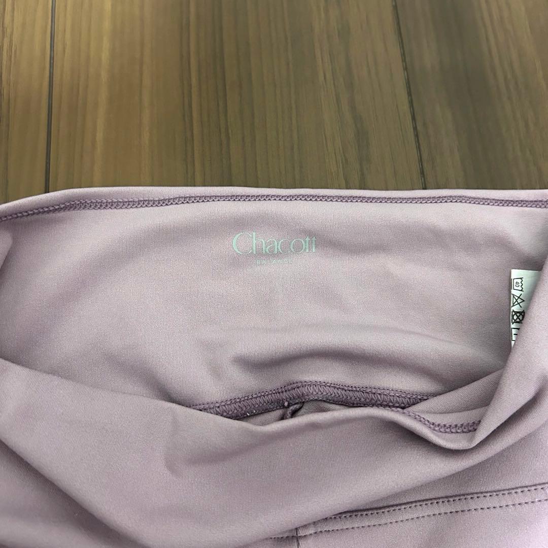 チャコット　ヨガウェアセット　レース付き上L,下Mサイズ