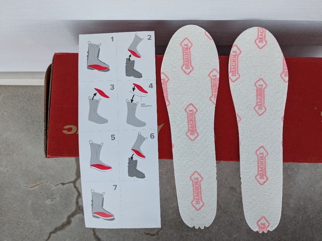 26〜26.5cm★Atomic redsterJR 60 子供用　スキーブーツ