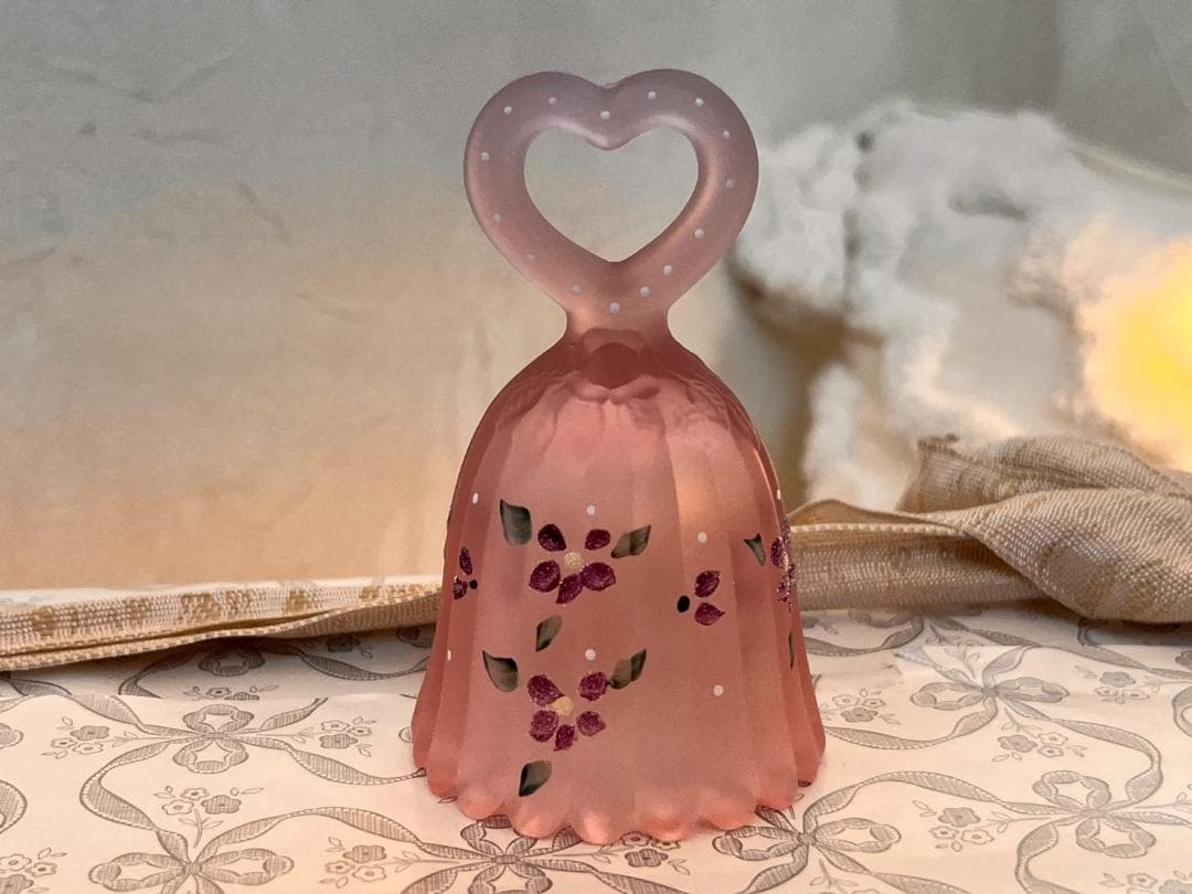 【フェントン】 手書きの小さな花柄がかわいい　「オパールセント」ピンクベル