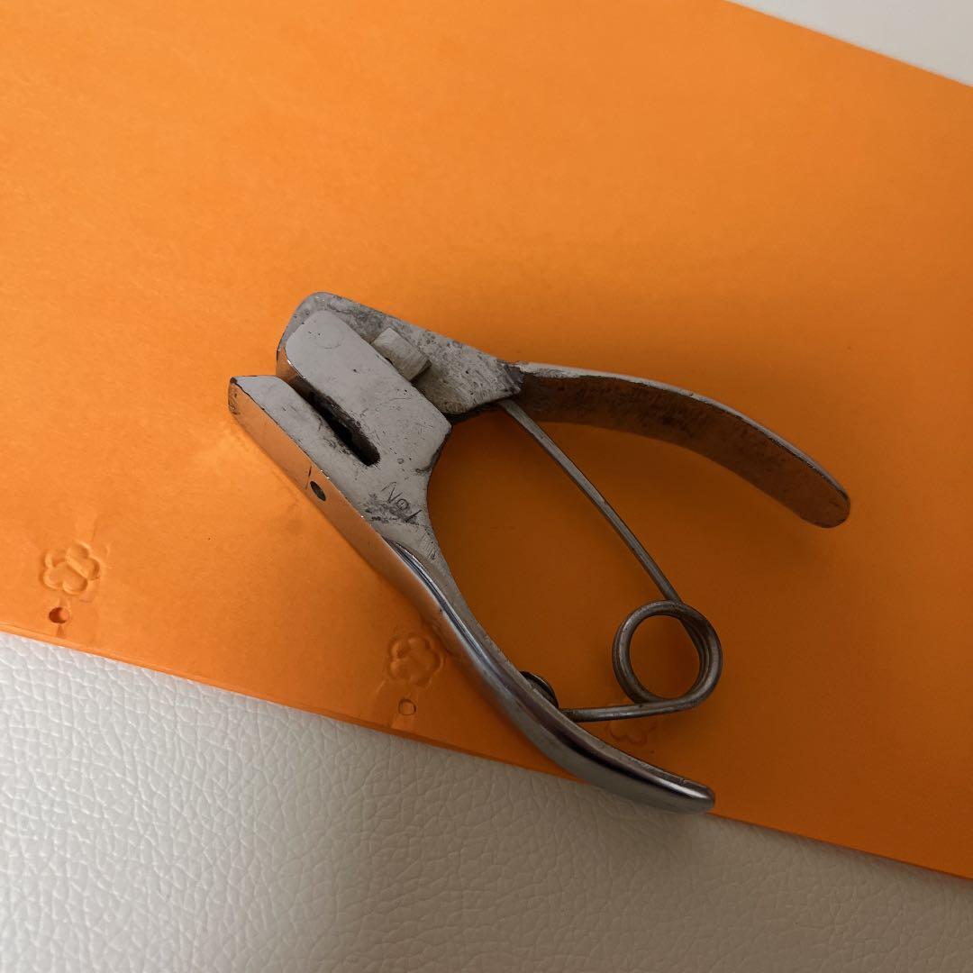 車内改札鉄　　パンチ