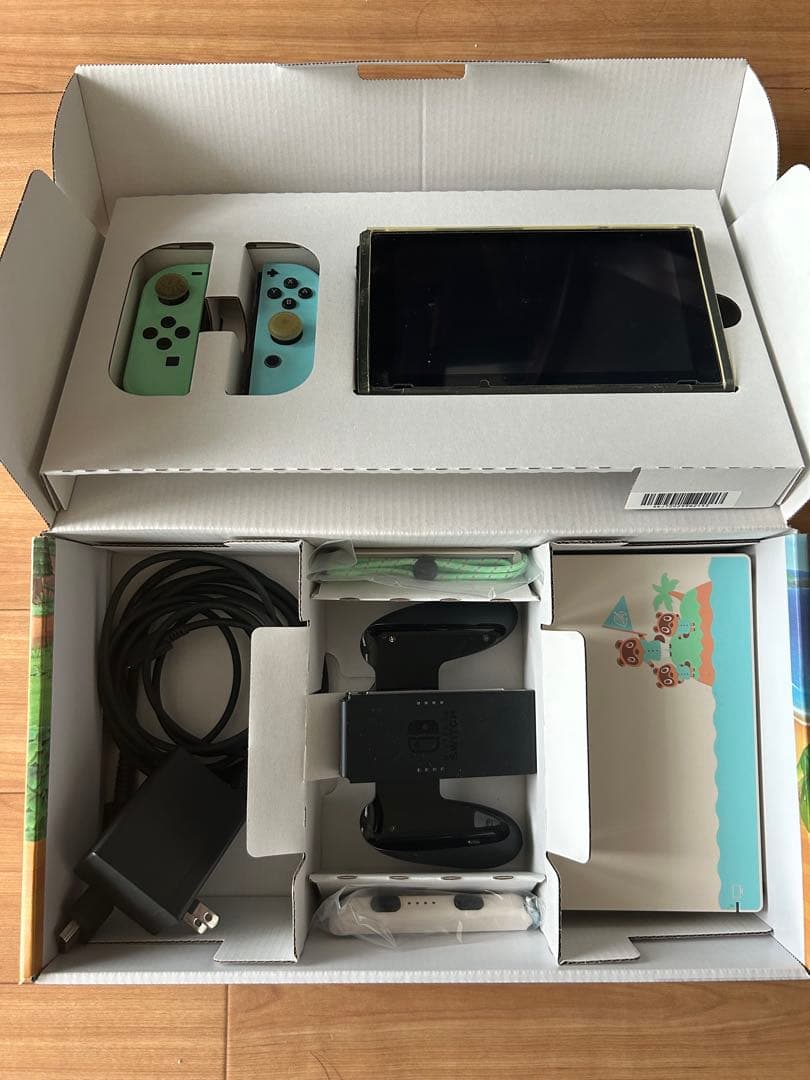 【値下げ】Nintendo Switch あつまれ どうぶつの森デザイン