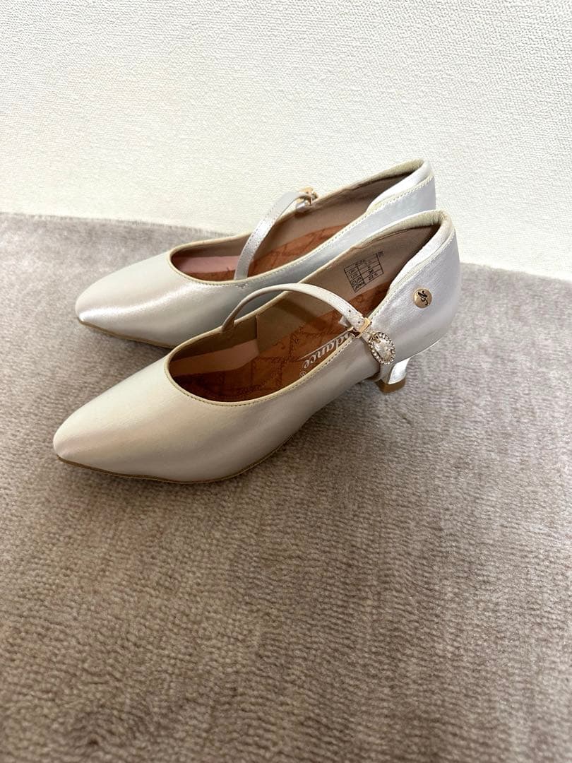 社交ダンス　ADSダンスシューズ 22.5cm コントアヒール5cm