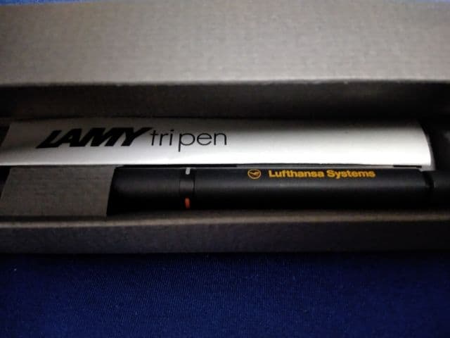 LAMY tri pen Lufthansa　非売品