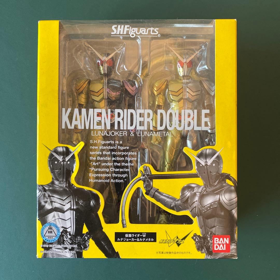 【新品】S.H.Figuarts 仮面ライダーW 11フォーム&ハードボイルダー