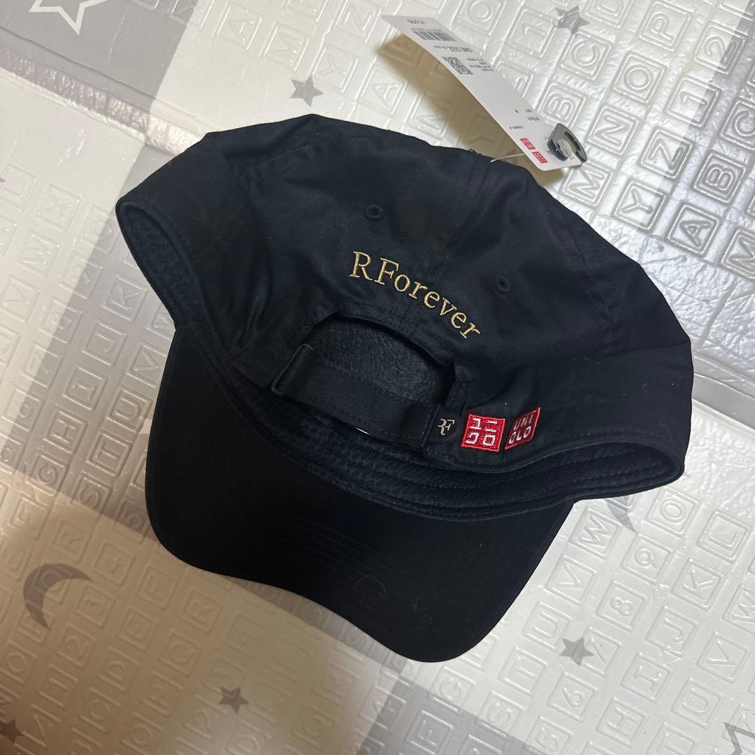 ユニクロ　ロジャーフェデラー引退記念キャップ