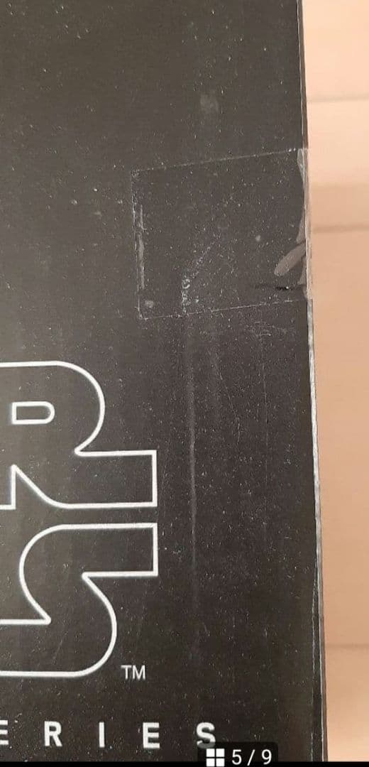 ハズブロ スター・ウォーズ マンダロリアン エレクトロニック ヘルメット