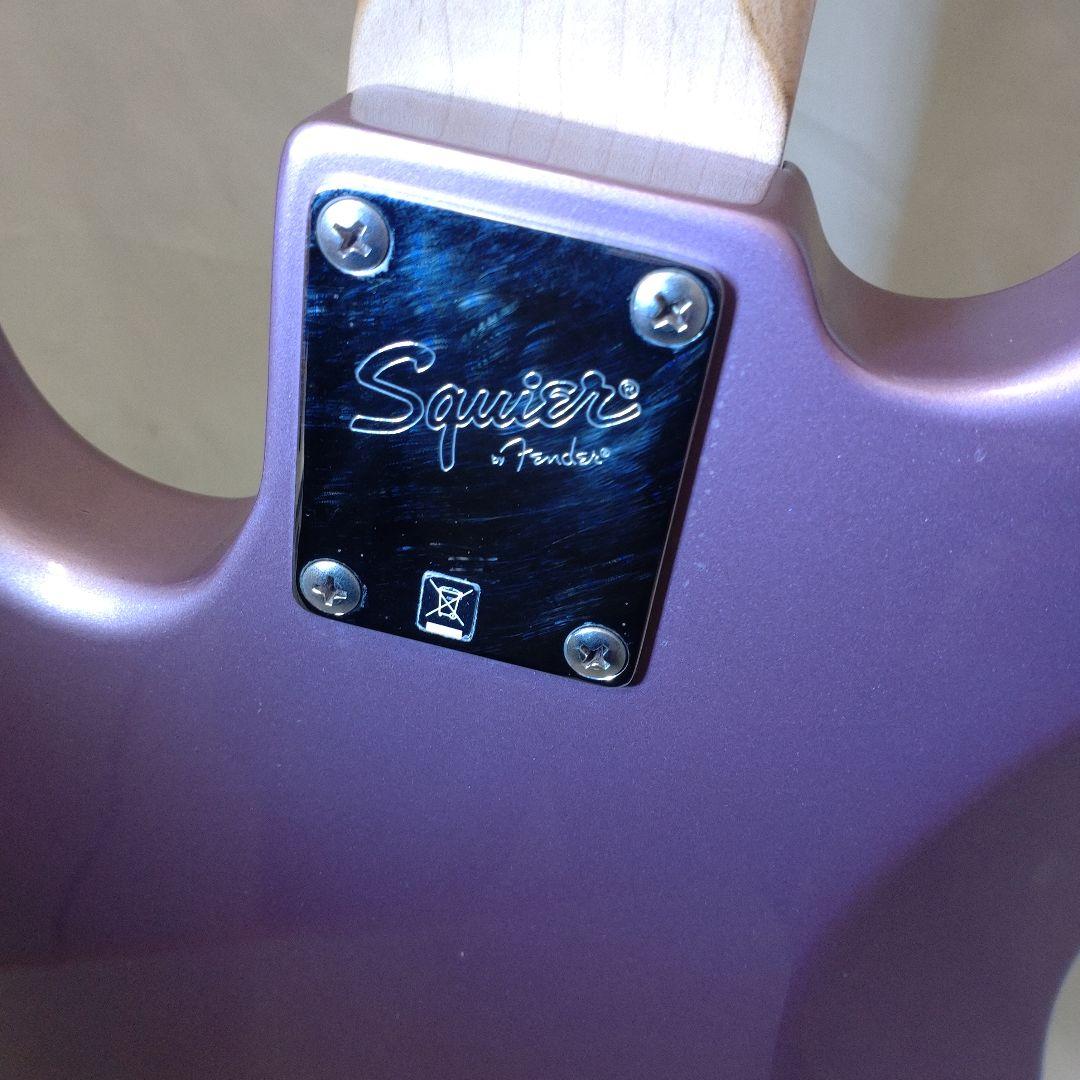 レアカラー！Squier ジャズベース スクワイヤー