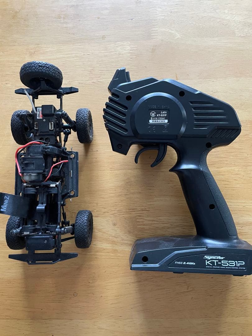 ミニッツ 4×4 シャーシセットとプロポ