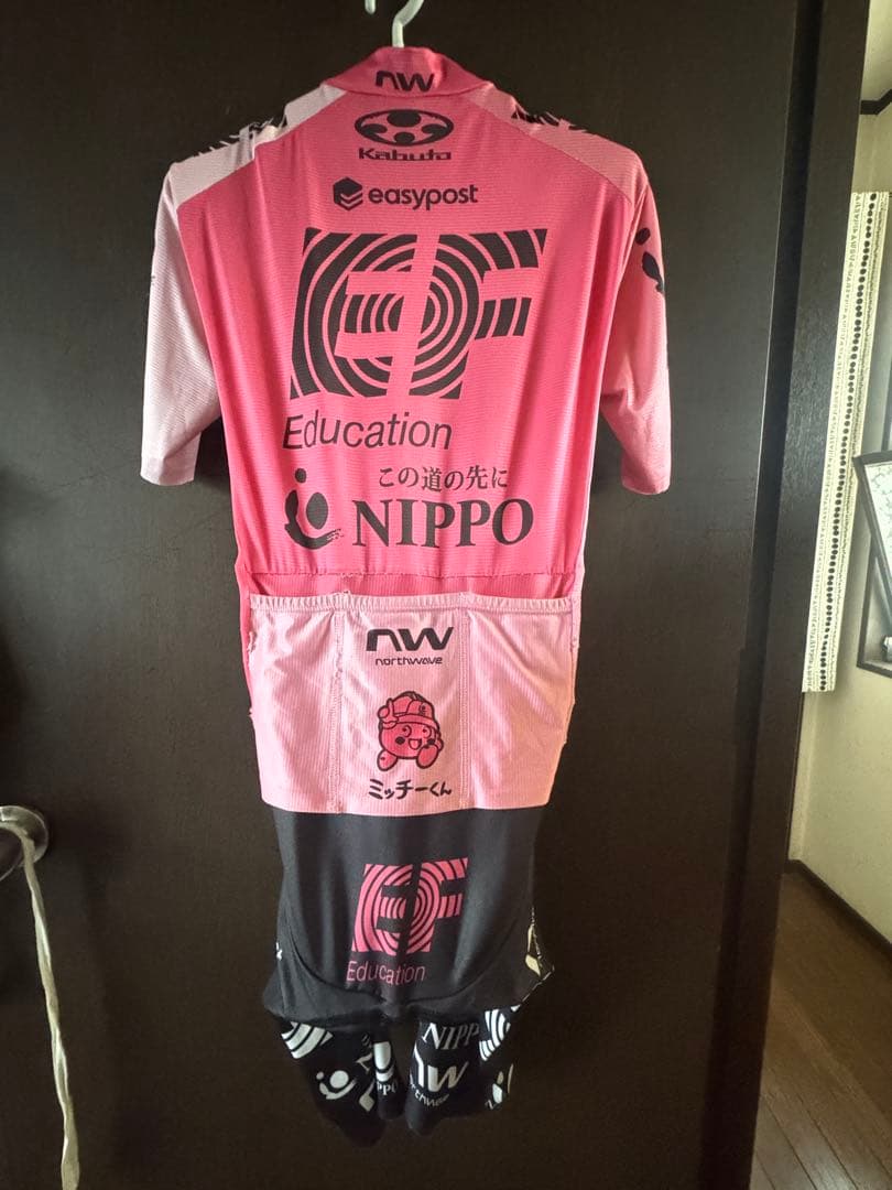 選手支給品 EF Nippo Dev ロードスーツ