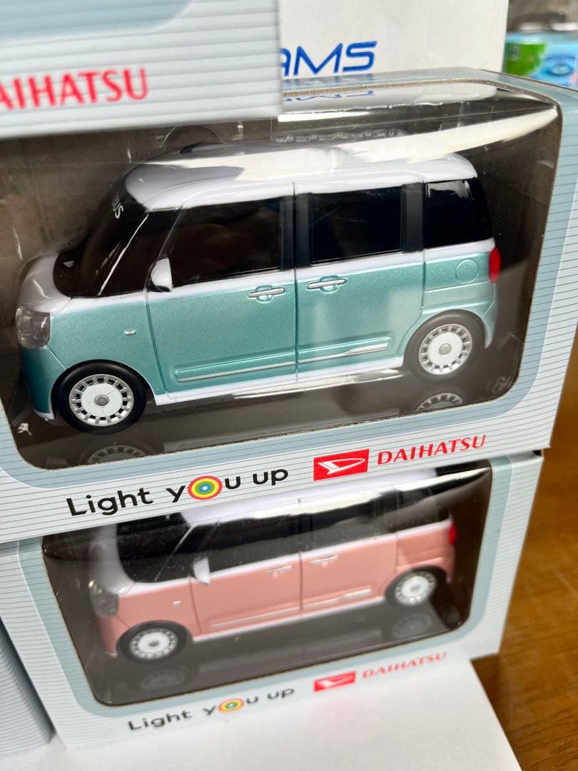 ムーブ キャンバス ミニカー ストライプス 8カラーセット！