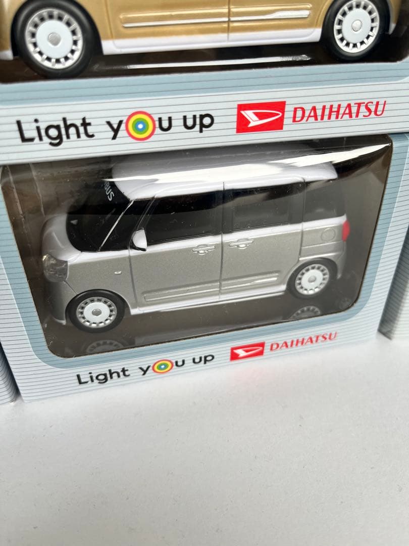 ムーブ キャンバス ミニカー ストライプス 8カラーセット！