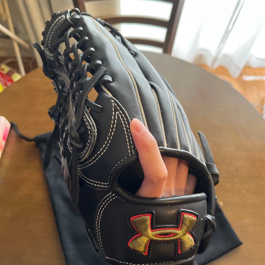 アンダーアーマー 外野用 軟式グローブ 左投げ サウスポー QBB0284