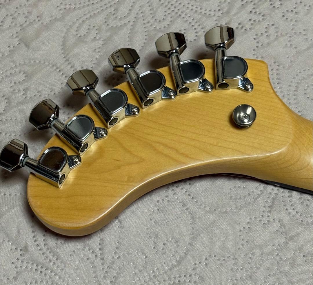 超美品 フェルナンデス ZO-3 エレキギター ピンク ソフトケース付き