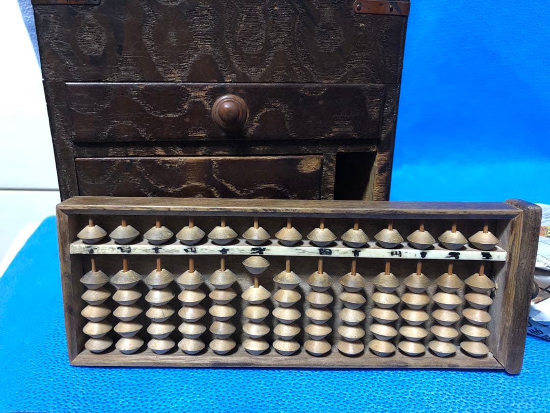 掛け硯箱　古道具　骨董　アンティーク　江戸明治大正時代　硯そろばんなど小物付