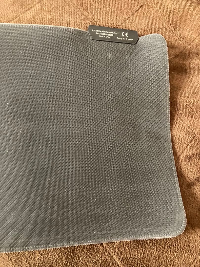 『トロン：アレス』オリジナルレッドデスクマット/Tron: Ares/ディズニー