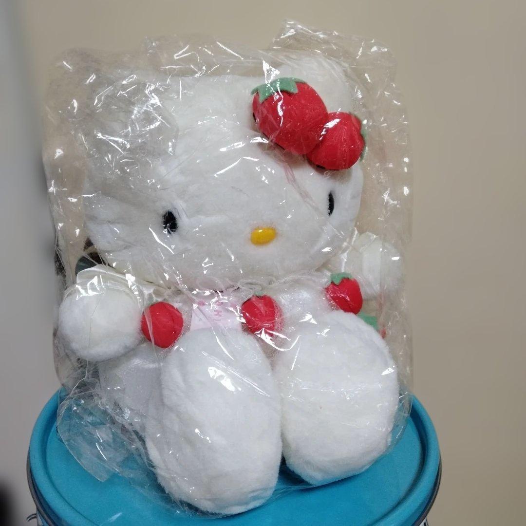 未開封　キティちゃんぬいぐるみ