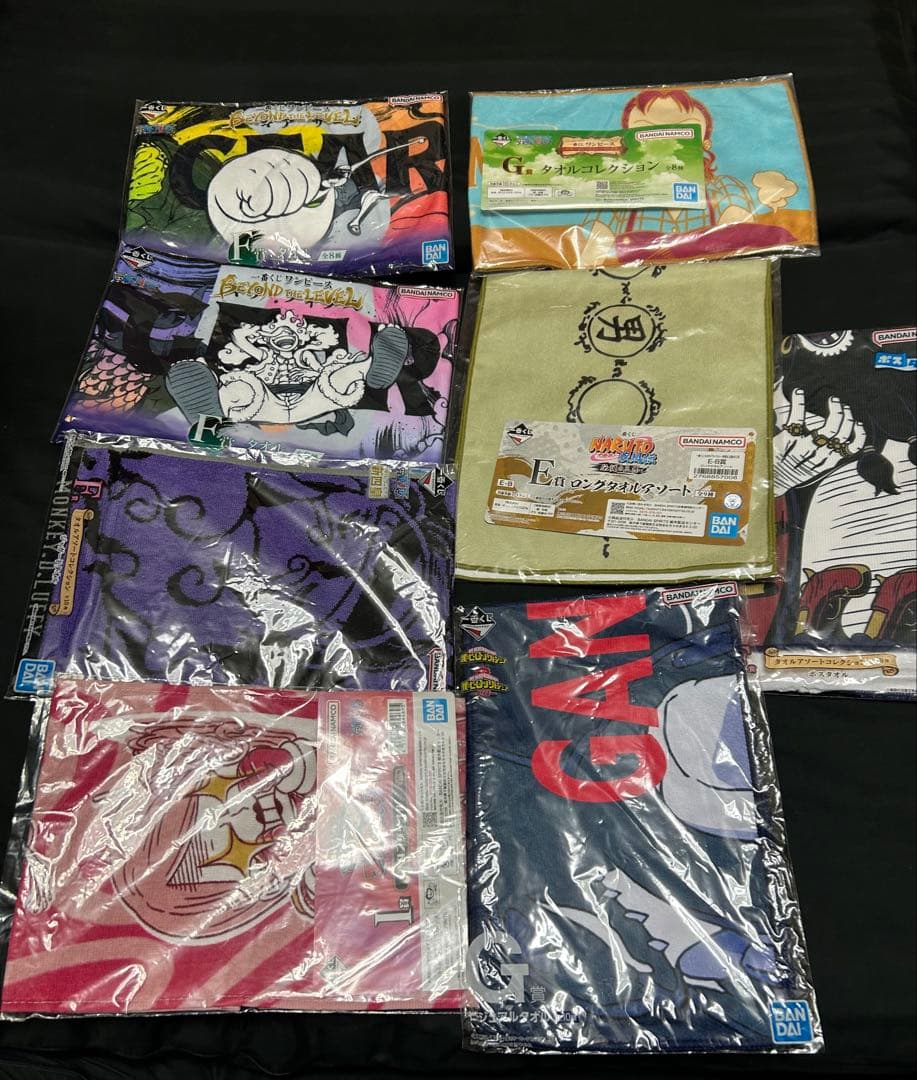 ワンピースくじ他　フィギュア　タオル等90点以上　まとめ売り　未開封多数