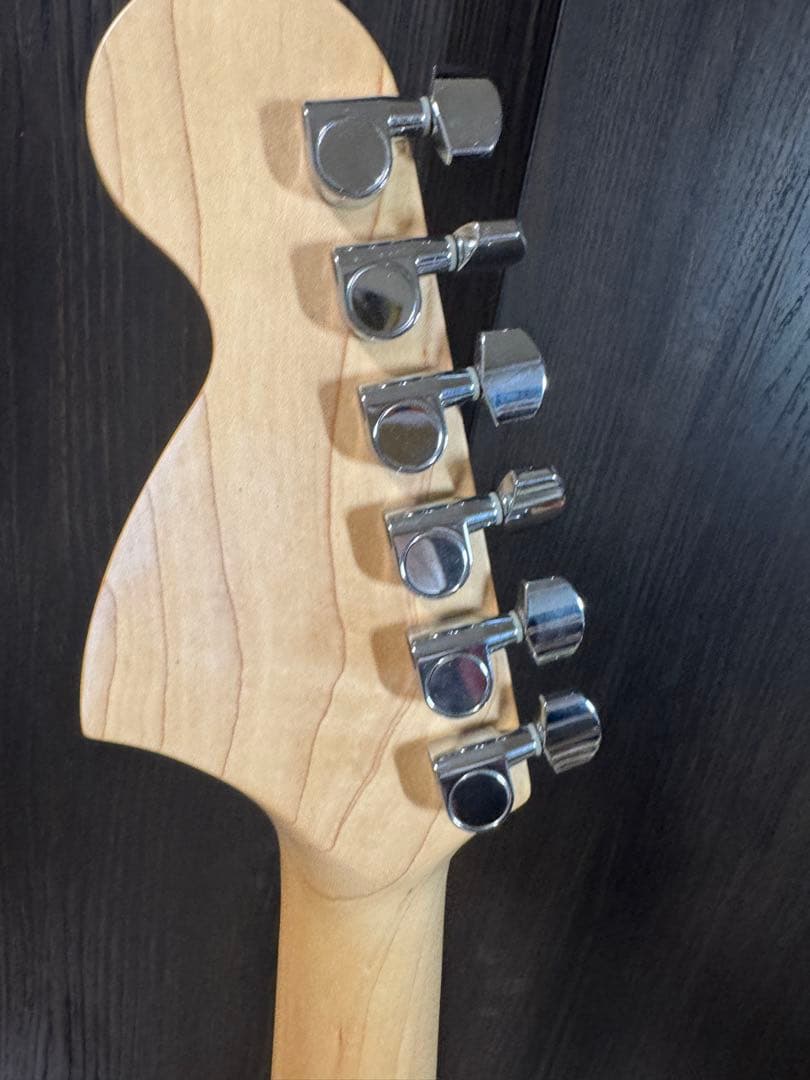 世界に1本！Squier ストラト 手仕上げバースト アルニコV搭載