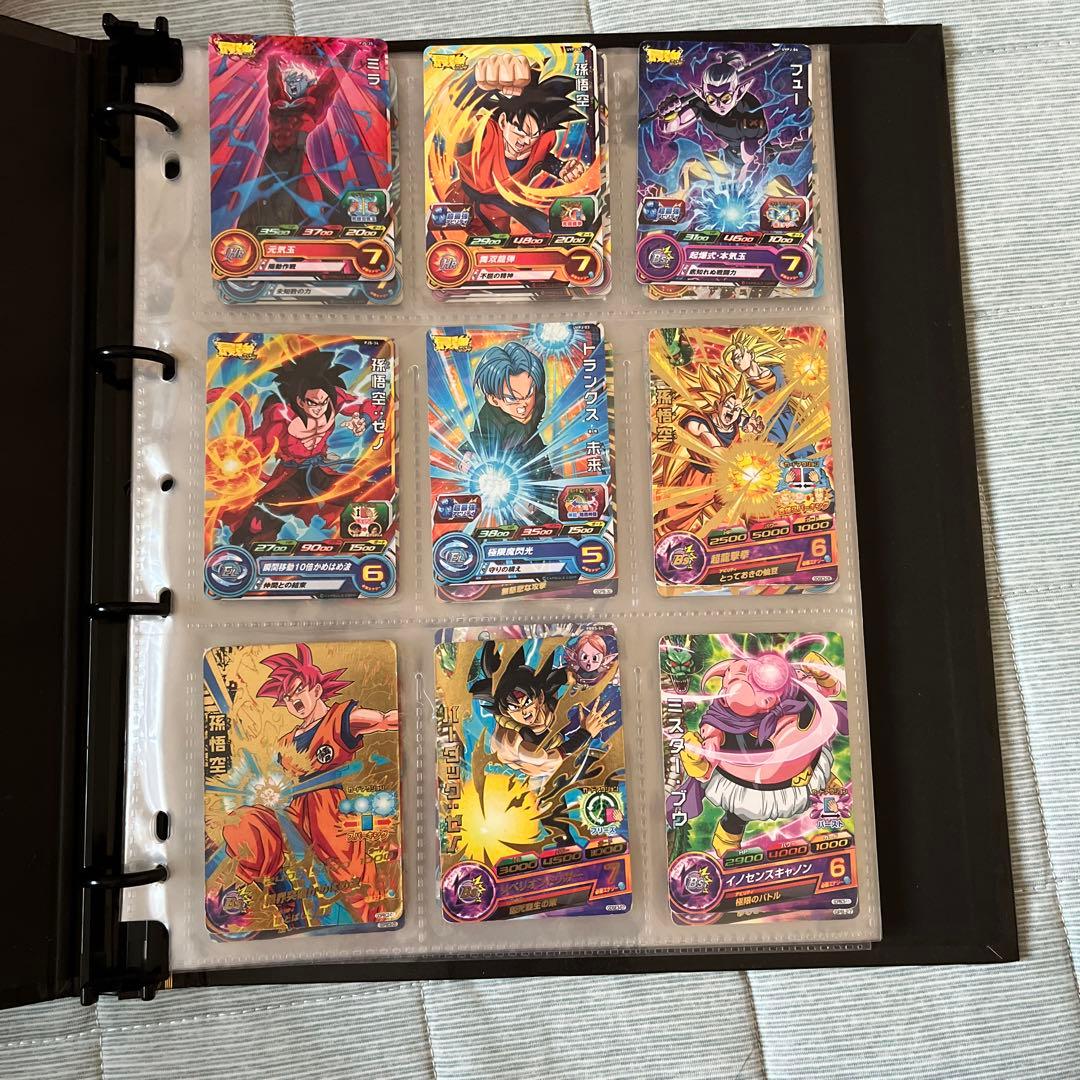 カード入れ11枚×9、プロモーションカード31枚、CP×11枚