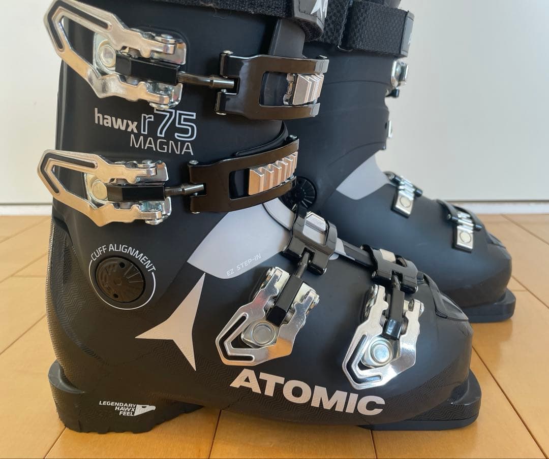 ATOMIC 初心者向けスキーブーツ hawx r75 MAGNA 23.5cm