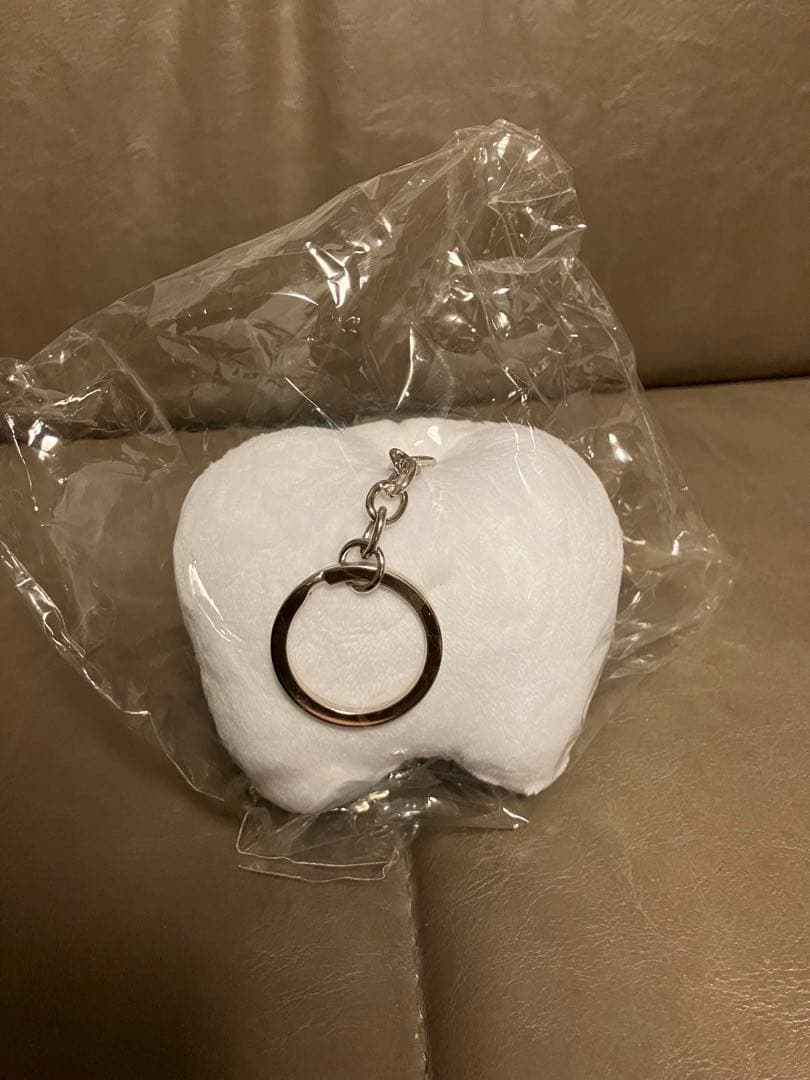 23日23:59まで　Ado はたちのはたち　はちゃん　ぬいぐるみキーホルダー