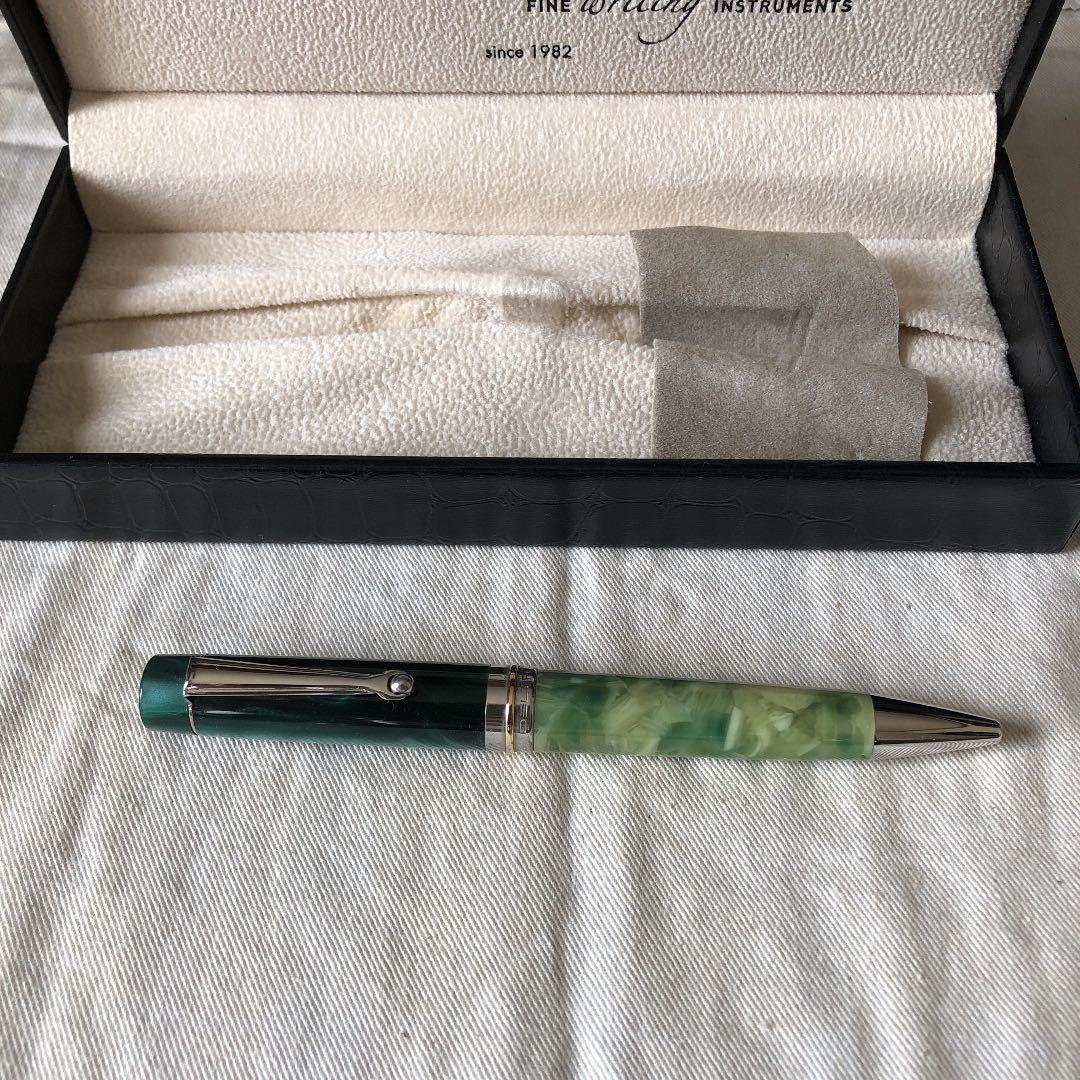 デルタ　レ・スタジオ―ニ・コレクション　プリマベーラ　万年筆・ボールペンのセット