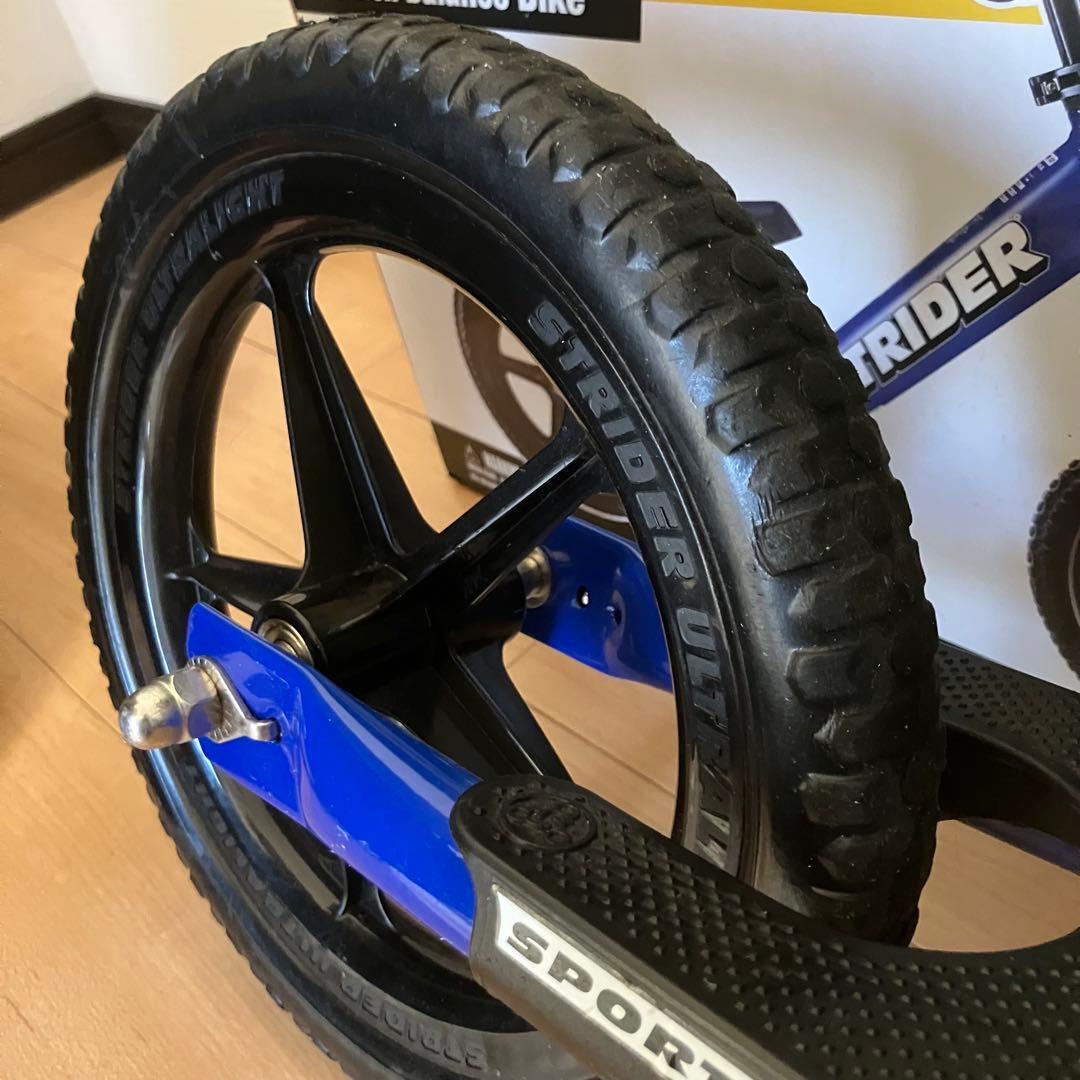 STRIDER 12インチバランスバイク スポーツモデル 青