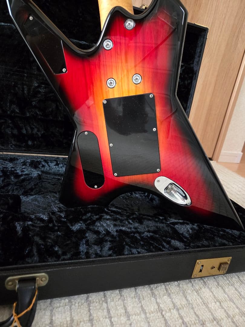 Killer エレキギター サンバースト ハードケース付