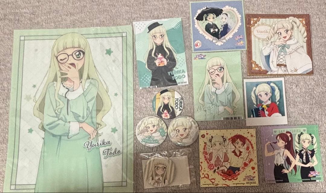 アイカツ！ストア　藤堂ユリカ　まとめ売り　アクリルスタンド　アクスタ　缶バッジ