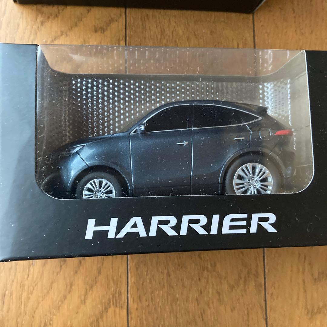 【非売品、新品、未使用】トヨタ　ハリアー　プルバックカー　HARRIER 5台