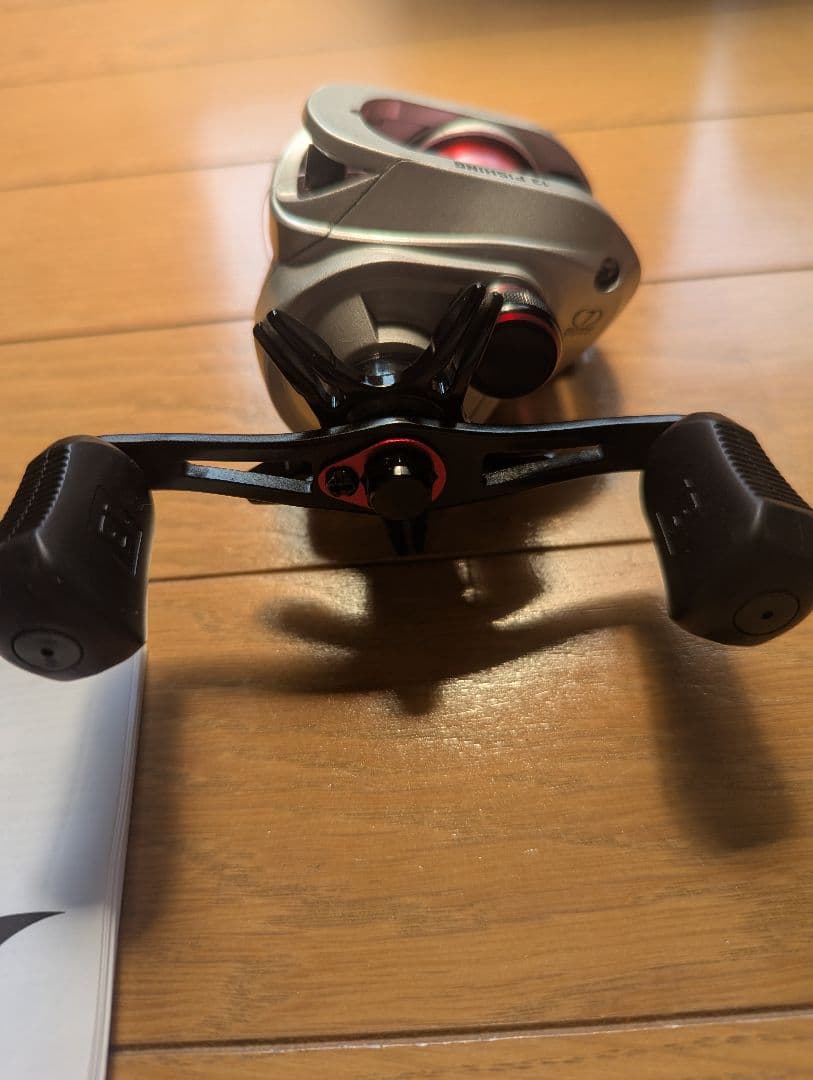 バス釣り　ベイトリール　13fishing ORIGIN F1