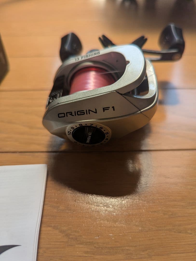 バス釣り　ベイトリール　13fishing ORIGIN F1