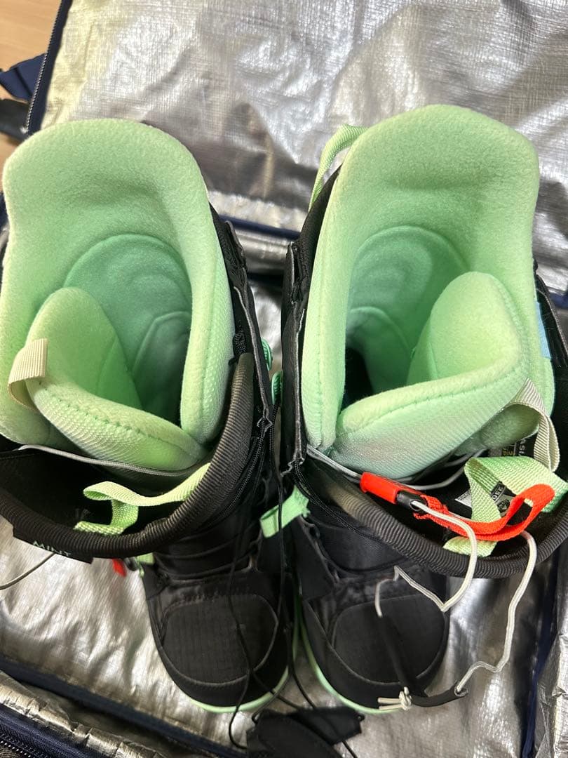 【未使用級】BURTON MINT AFスノーボード レースブーツ　黒/グリーン
