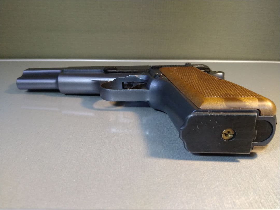 希少な極美品！タナカ　ブローニングハイパワー　ミリタリー　ガスブロ　ガス漏なし！