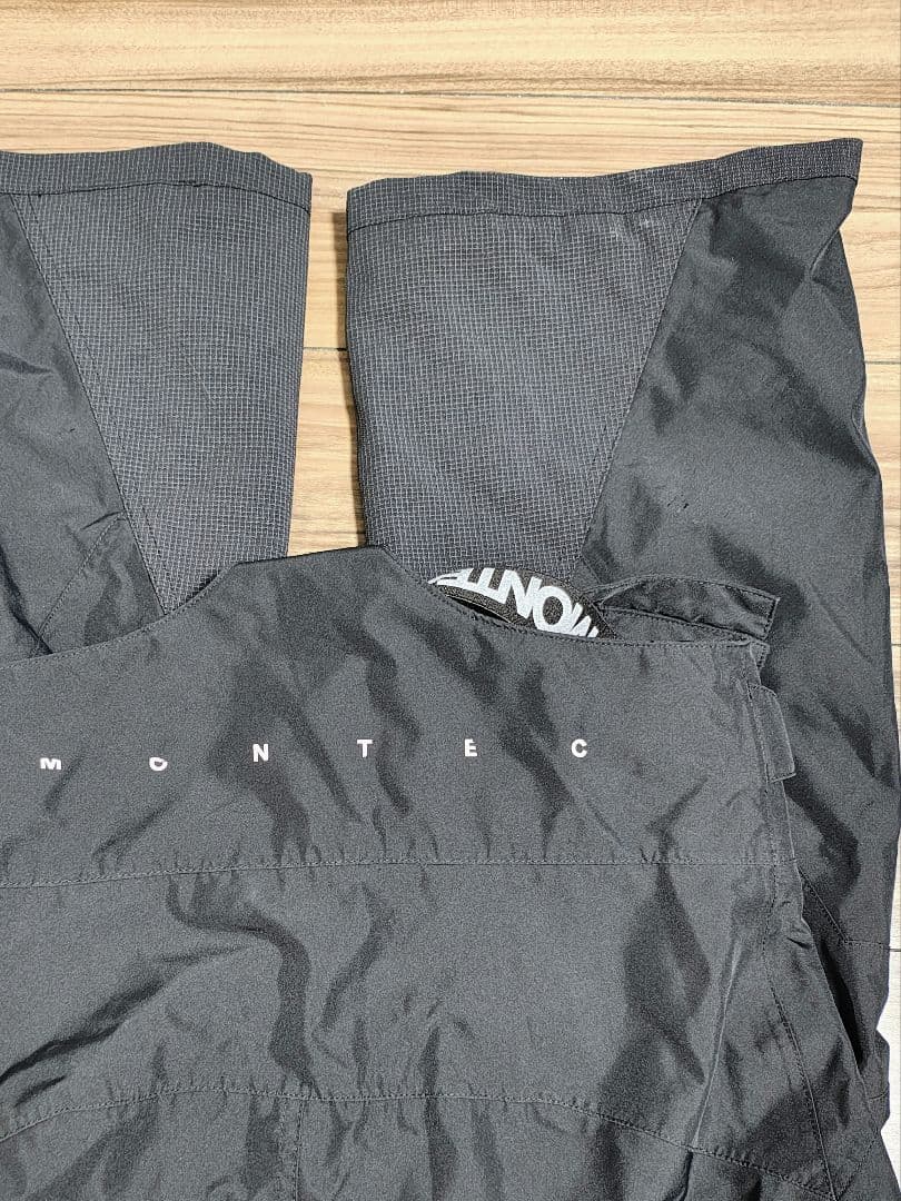 montec ウエア上下セット　レディースXS（中綿入り）