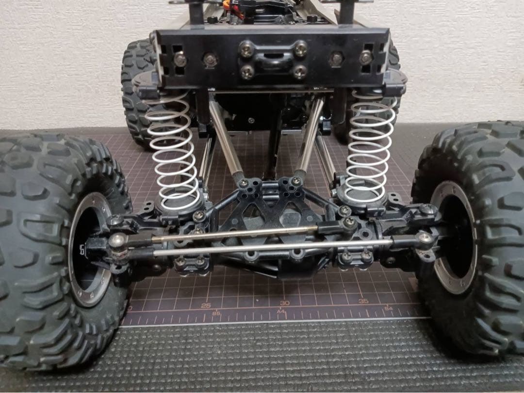 タミヤCR-01フォードブロンコ1973ボディ付き