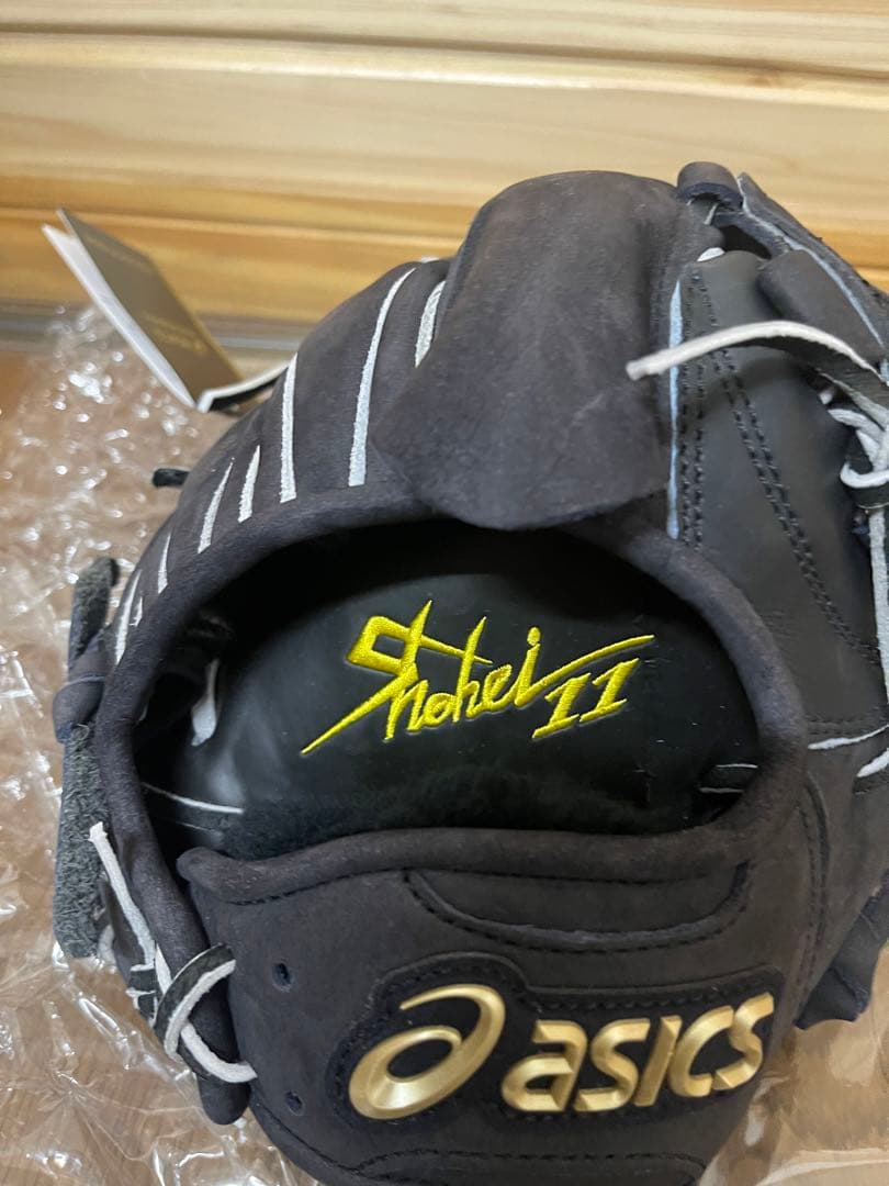 大谷翔平　レプリカグローブ　asics箱無し