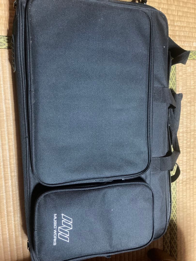 BOSS GT-8 ギターエフェクターとケース