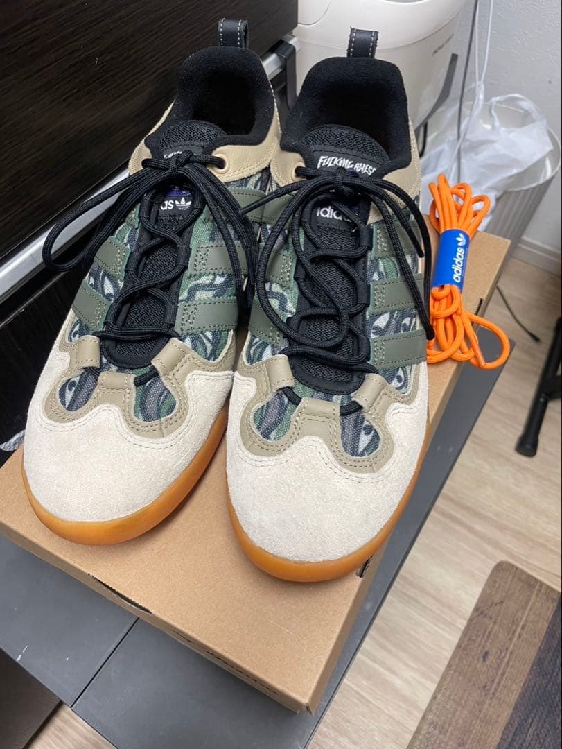 ファッキンオーサム × アディダス エクスペリメント1 \"ダスト サンド\"