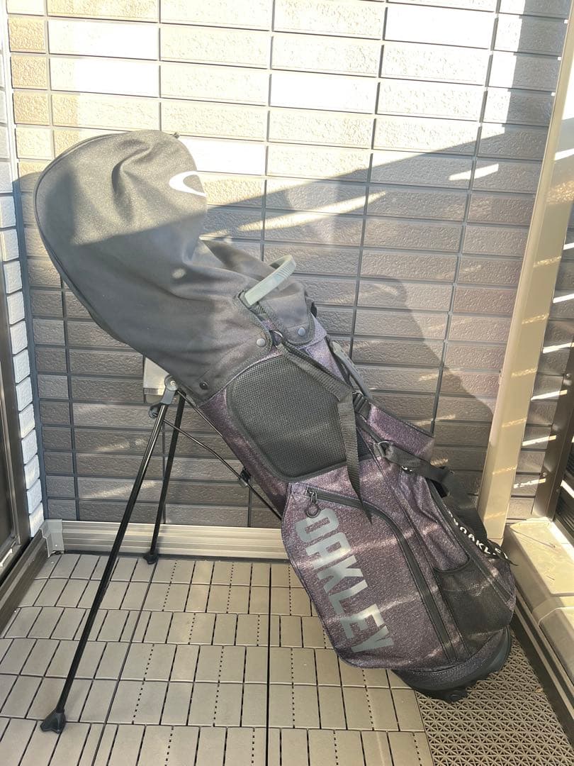 OAKLEY キャディバッグ