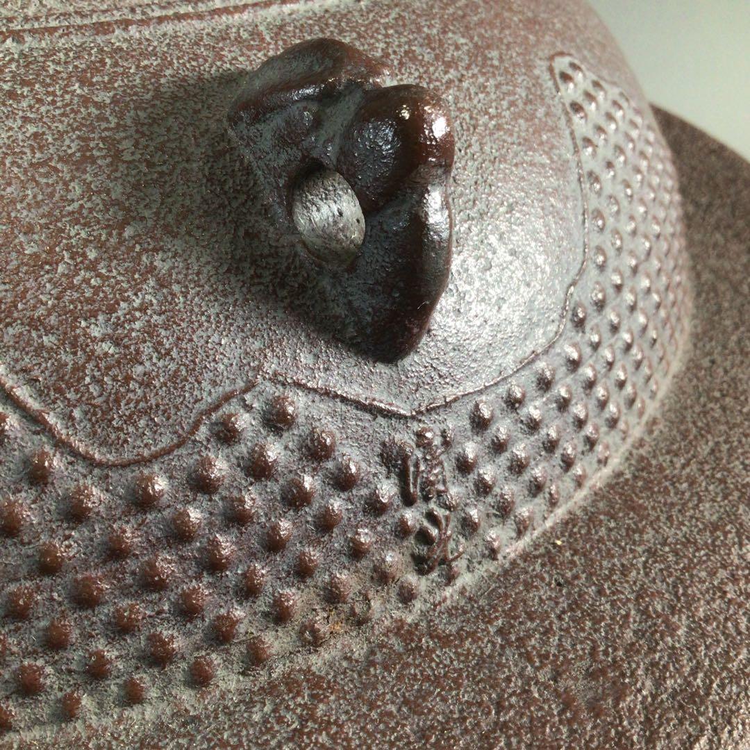 Ｐ７４２　茶釜　『釜師　佐藤清光造』『遠山霰』『透木釜』　共箱　茶道具