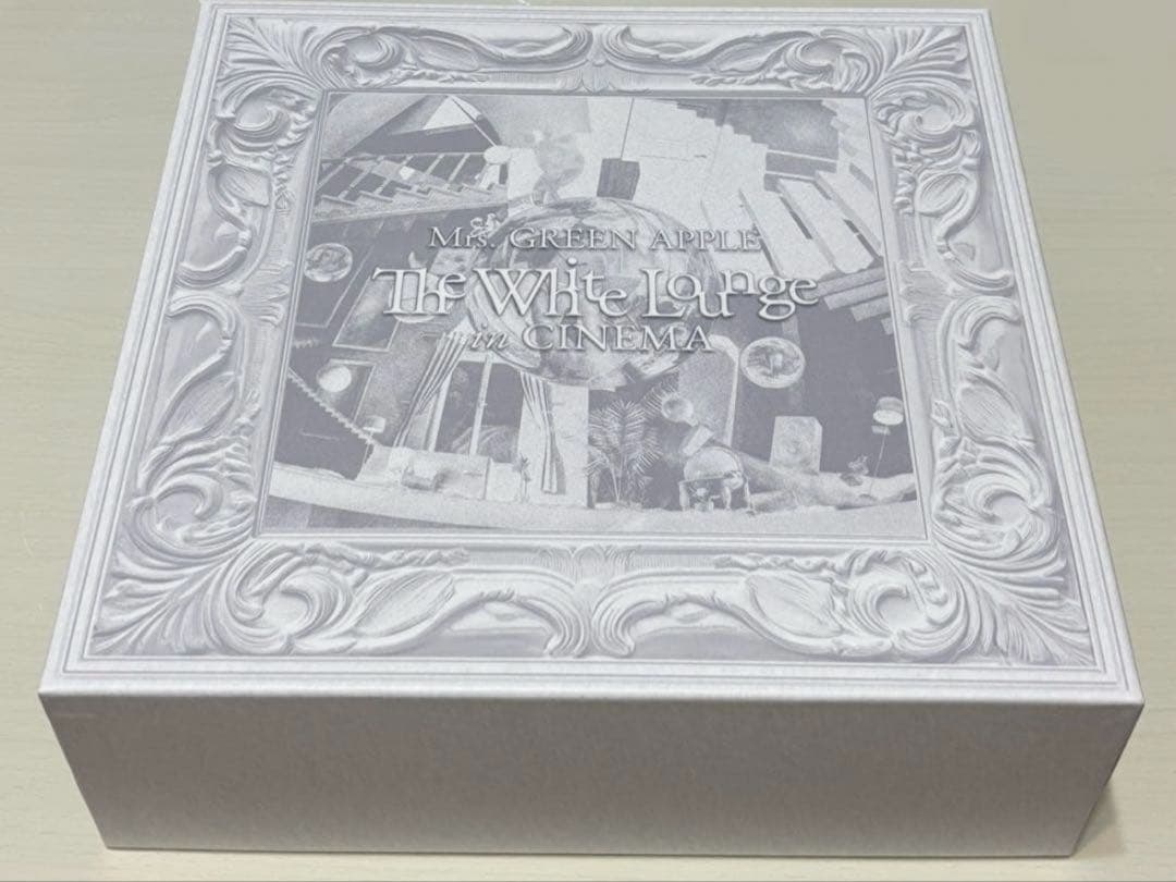 The White Lounge グッズBOX・10購入特典タンブラー等