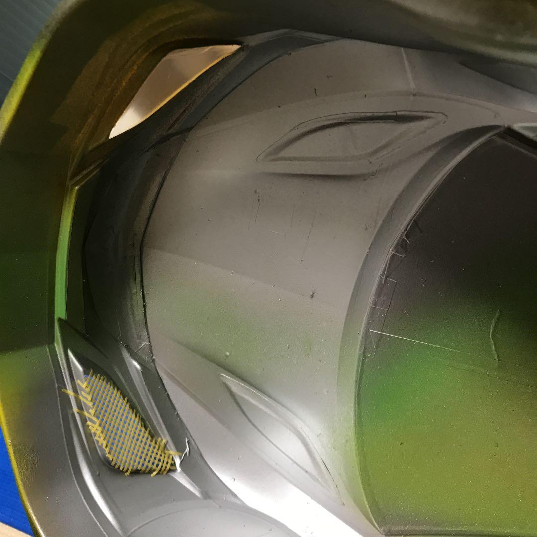 ラジコンボディ未完成