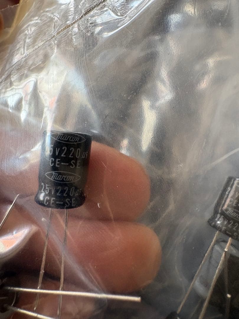 MARCON 電解コンデンサ　25v-225μF