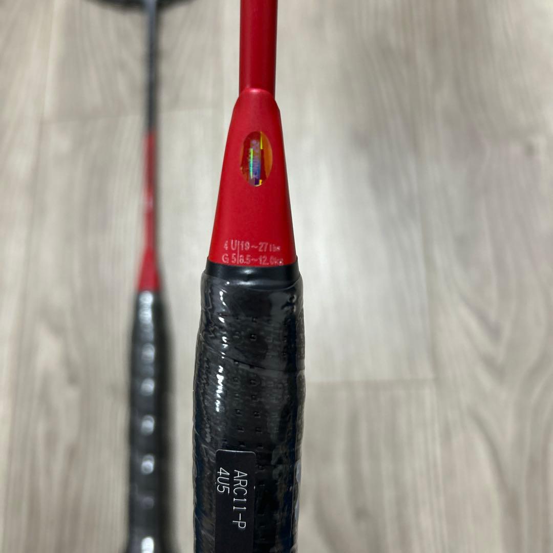 ヨネックスバドミントンラケット 2本セット