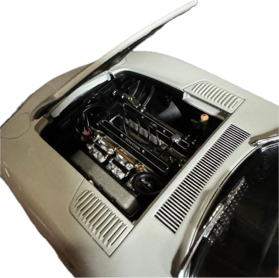 1/18 トヨタ 2000GT 007 絶版　箱あり　オートアート製