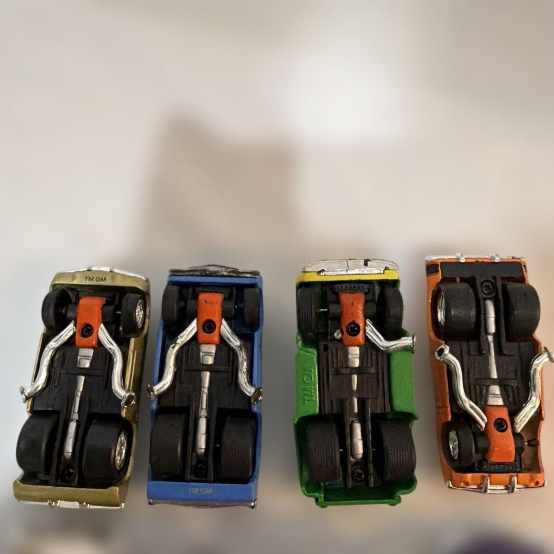 「マッスルマシーンズ (Muscle Machines)」 8台