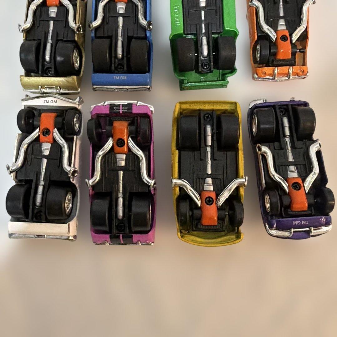 「マッスルマシーンズ (Muscle Machines)」 8台